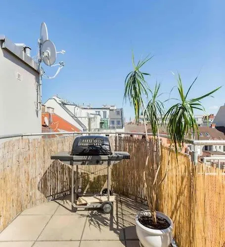 Modern Colonial Style, Central, Rooftop, Bbq Apartman Bécs